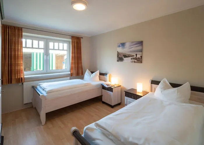 Haus Seeschwalbe - Schwalbennest Шпикерог